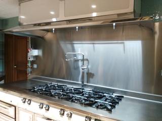 Restaurante Cocina en el centro de Madrid, MAQUINARIA PINAR SL MAQUINARIA PINAR SL Commercial spaces آئرن / اسٹیل