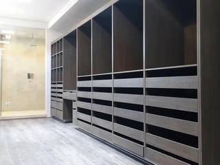 Vestidores, Idee diseño & mobiliario Idee diseño & mobiliario Minimalist dressing room Engineered Wood Transparent