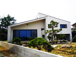 장성단독주택, 인우건축사사무소 인우건축사사무소 Casas estilo moderno: ideas, arquitectura e imágenes