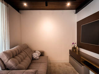 Casa NT, Aoki Arquitetura Aoki Arquitetura Modern living room