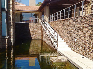 Private Space, PWM Architects PWM Architects Casas de estilo clásico