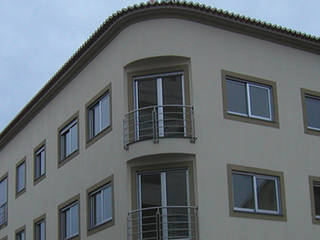 Apartamentos, Luís Fôjo Arquitecto Luís Fôjo Arquitecto Paredes y pisos modernos