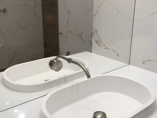 Progetto a Mosca | Realizzazione bagno per abitazione, Dwelli Dwelli Modern bathroom Ceramic