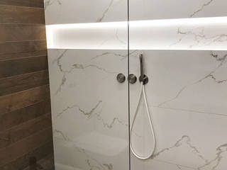 Progetto a Mosca | Realizzazione bagno per abitazione, Dwelli Dwelli Modern walls & floors Marble