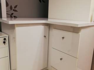 Mueble Auxiliar clinica Dental, Mueblesvier Mueblesvier Storage room Wood Wood effect