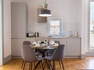 Apartamento c/ 1 quarto - Poiais, Lisboa , Traço Magenta - Design de Interiores Traço Magenta - Design de Interiores Salas de jantar modernas