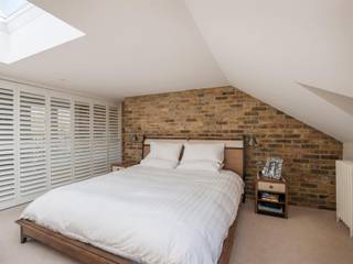 ​Loft Conversion – Clapham, Armstrong Simmonds Architects Armstrong Simmonds Architects Small bedroom Sandstone