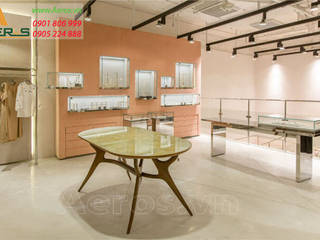 Thiet ke shop thoi trang Runway - Quan 3, xuongmocso1 xuongmocso1 Commercial spaces