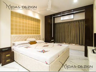 4BHK, Next to Amitabh Bachchan's Bunglow, Midas Dezign Midas Dezign Dormitorios modernos: Ideas, imágenes y decoración