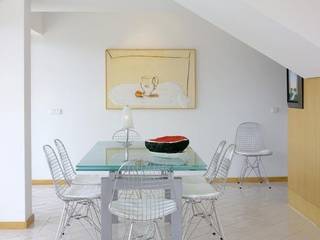 Modern dining room by IN PACTO Modern