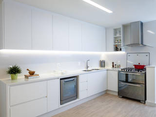 Cozinhas, Aline Frota Interiores + Retail Design Aline Frota Interiores + Retail Design Moderne keukens