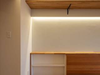 風窓の家, 株式会社エキップ 株式会社エキップ Modern Living Room Solid Wood Wood effect