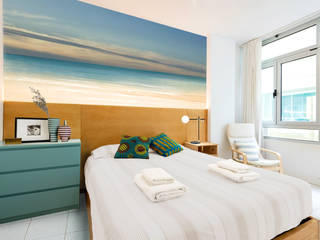 Reforma de vivienda vacacional, Sorimba Beach, SMLXL-design SMLXL-design Dormitorios de estilo minimalista