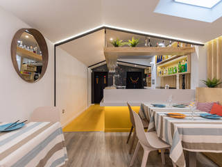 Restaurante Mandu, SMLXL-design SMLXL-design Spazi commerciali