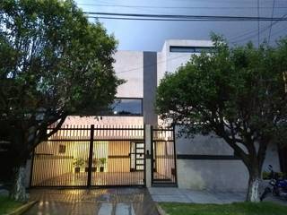 CASA GARZA RIOS SATELITE, IINGENIO CONSTRUCTORES IINGENIO CONSTRUCTORES Single family home