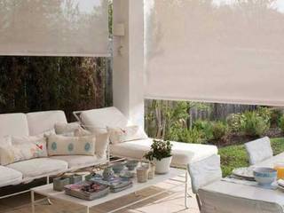 TOLDOS VERTICALES, Inova Diseño y Decoracion Inova Diseño y Decoracion Balcony, veranda & terrace White