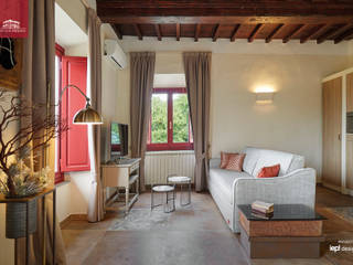 5 suites nel castello del borgo di Artimino , IEP! Design IEP! Design 商业空间
