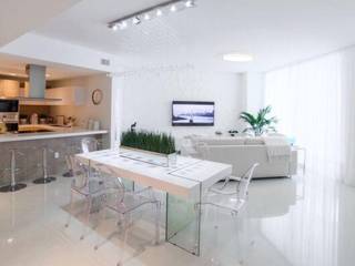 Apartamento sofisticado em Miami Beach tem assinatura brasileira, Flávia Gueiros Flávia Gueiros Modern Houses Glass Transparent