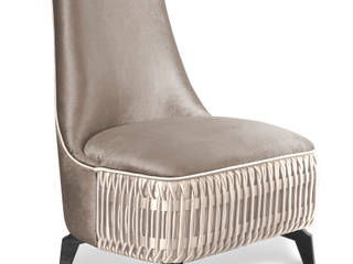 Flame Low Chair , Memoir Essence Interiors Memoir Essence Interiors Casas modernas Madera Acabado en madera