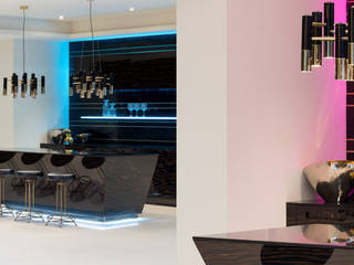 Paramax Homes, Vancouver, DelightFULL DelightFULL Living room Copper/Bronze/Brass Black