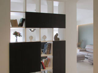 Interior nelle Murge, B+P architetti B+P architetti Modern Corridor, Hallway and Staircase