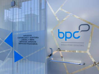 CONSULTORIA COMERCIAL , CLAUDIA BREPPE CLAUDIA BREPPE Powierzchnie handlowe