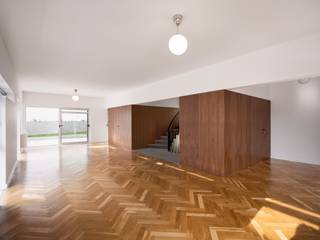 Moaradia T5 Alvalade, EU LISBOA EU LISBOA Modern living room