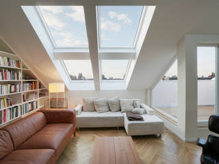 Dachgeschossausbau SO36, wolff:architekten wolff:architekten Moderne Wohnzimmer