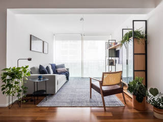 INÁ Apartamento do Rômulo, INÁ Arquitetura INÁ Arquitetura Livings de estilo minimalista