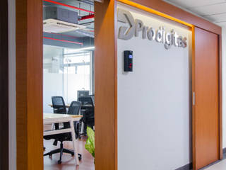 660 sq. ft. office interiors in Baner, M+P Architects Collaborative M+P Architects Collaborative Modern offices & stores