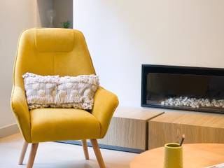 Home Staging de Lujo en Barcelona, Markham Stagers Markham Stagers Ruang Keluarga Modern Yellow