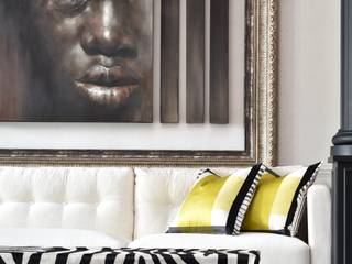 Elaborate Exuberance, Design Intervention Design Intervention Colonial style living room Multicolored