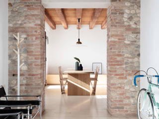 Interior DR, Didonè Comacchio Architects Didonè Comacchio Architects ミニマルスタイルの 玄関&廊下&階段