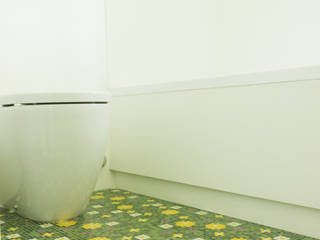 Casa K, Arbit Studio Arbit Studio Eclectic style bathroom Tiles