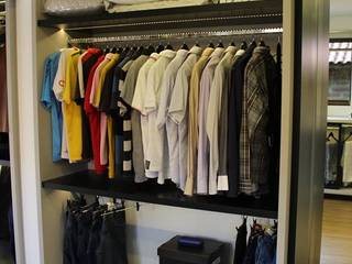 Reforma de residência em Ijuí-RS, Cláudia Legonde Cláudia Legonde Modern dressing room MDF White
