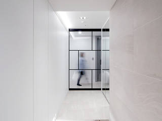 송도 퍼스트월드 골드포인트 모던하우스, 디자인 아버 디자인 아버 Modern Corridor, Hallway and Staircase