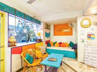 Backpacker's Hostel, Kalatmak Space Kalatmak Space พื้นที่เชิงพาณิชย์