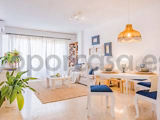 Plaza America, Bhoga Home Staging Bhoga Home Staging Salas de estar mediterrâneas