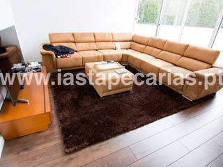 Casa Particular, Perafita, IAS Tapeçarias IAS Tapeçarias Salas modernas Textil Ámbar/Dorado