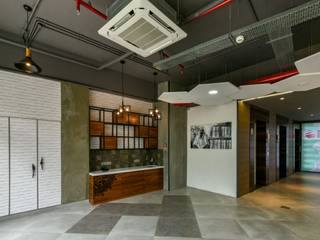 Coworking & Incubation Center - Thane Impact Global Hub, Dezinebox Dezinebox Коридор, прихожая и лестница в эклектичном стиле