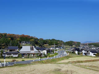 YUKISHIMO-K, 建築設計事務所 可児公一植美雪/KANIUE ARCHITECTS 建築設計事務所 可児公一植美雪/KANIUE ARCHITECTS Casas unifamilares Alumínio/Zinco