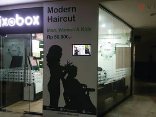 IXOBOX Barbershop, PT VISIO GEMILANG ABADI PT VISIO GEMILANG ABADI Modern study/office Plywood