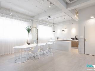 가족을 위한 공간 - 팔레트 (전주 광주 대전 대구 인테리어), 디자인투플라이 디자인투플라이 Modern dining room