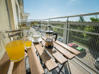 Home Staging na balkonie. Projekt balkonu, Miejskie Ziele Miejskie Ziele Balcon