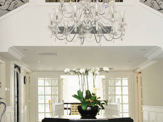 Regency Grand, Design Intervention Design Intervention Salas de estilo colonial