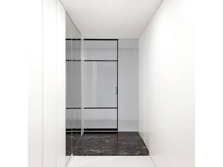 design heros interior 송도고급인테리어 송도인테리어 위드지스송도, WITHJIS(위드지스) WITHJIS(위드지스) Modern corridor, hallway & stairs Aluminium/Zinc Black