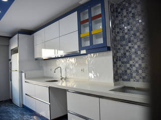 Karacabey Drama Mahallesi Mutfak Banyo Tadilatı, Evidize - Şenel Güzel Evidize - Şenel Güzel Mediterranean style kitchen OSB