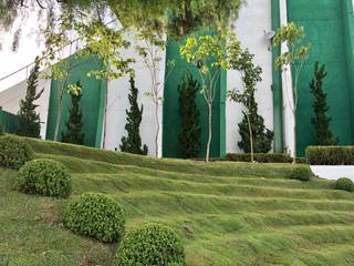 Memorial Chapecoense, Vila Verde Paisagismo Vila Verde Paisagismo 모던스타일 정원