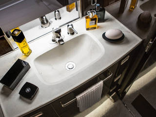 Private Jet - Yacht - House, Hector Landgrave Hector Landgrave Modern bathroom