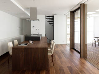 057鎌倉Mさんの家, atelier137 ARCHITECTURAL DESIGN OFFICE atelier137 ARCHITECTURAL DESIGN OFFICE Modern Dining Room Solid Wood Wood effect